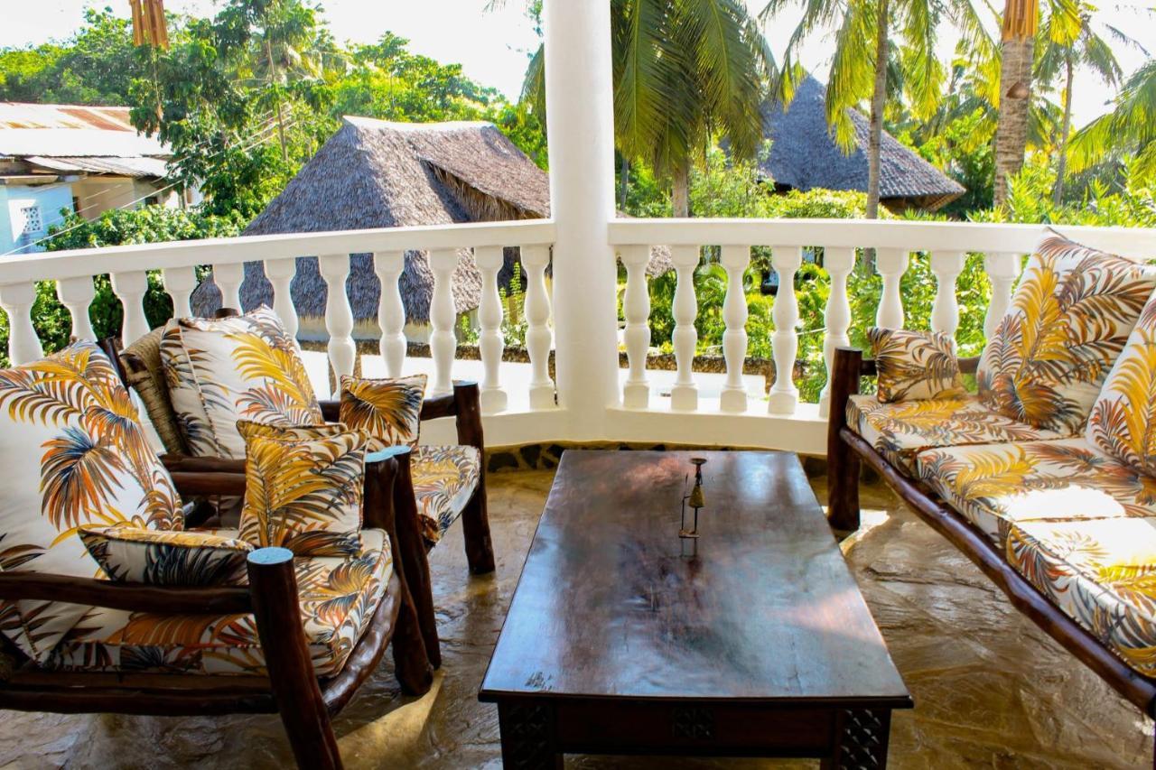 Tichi Villas - Diani Beach Exterior photo